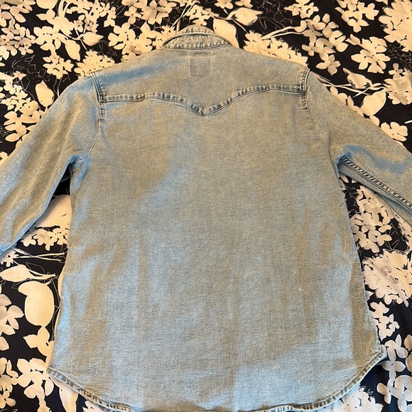 LEVI STRAUSS ESSENTIAL WESTERN DENIM SHIRT classic fit size S - Picture 7 of 9